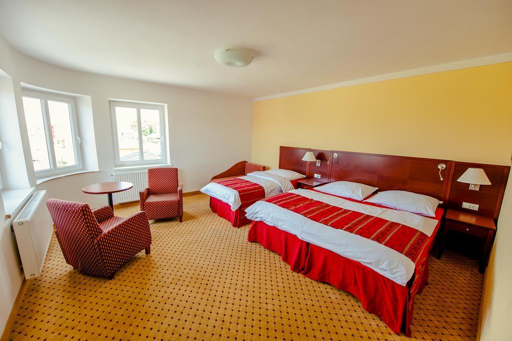 Penzion Karolinka Hotel Kroměříž Eksteriør billede