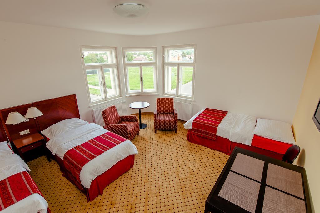 Penzion Karolinka Hotel Kroměříž Eksteriør billede